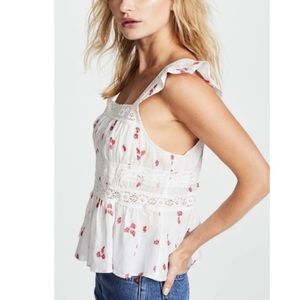 Free People Floral Lace Trim Beautiful Fleurs Top Size M Boho Cottage Garden
